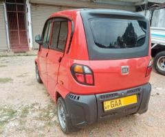 Bajaj Qute - 2/5