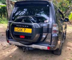 Mitsubishi Montero GLS DID - 3/5