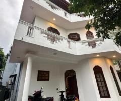 3 Story House For Sale