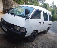Toyota Town Ace CR27 Lotto - 4/5