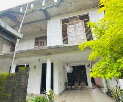 3 Story House For Sale - 4/5