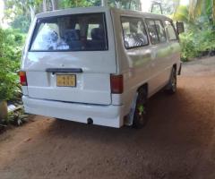 Mitsubishi Delica L300