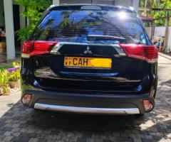 Mitsubishi Outlander - 5/5