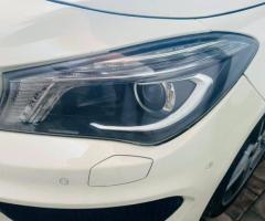 Mercedes Benz CLA 180 - 4/5