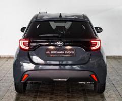 Toyota Yaris G Grade - 4/5