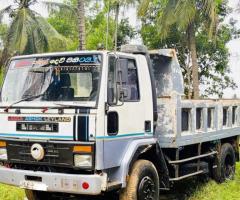 Ashok Leyland - 2/5