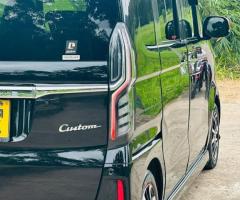 Honda N Box custom jf3 - 4/5