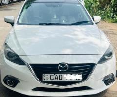 Mazda Axela Hybrid SKY Active