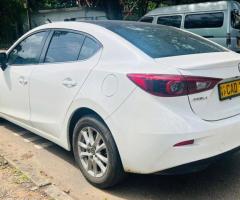 Mazda Axela Hybrid SKY Active - 5/5
