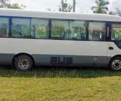 Mitsubishi Rosa Bus - 3/5