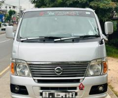 Nissan Caravan E25 - 4/5