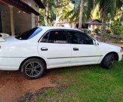 Toyota Carina 192 - 4/5