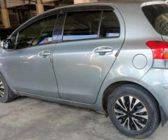 Toyota Vitz - 2/5