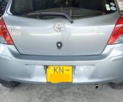 Toyota Vitz - 4/5