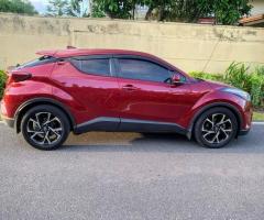 Toyota CHR Hight Grade - 2/5