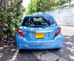 Toyota Vitz - 4/5