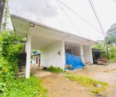 House & Building For Sale - 2/5