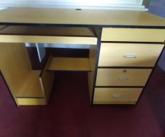 Office Furniture for Sale !! - 4/5