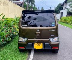 Suzuki Wagon R Stingray - 4/5