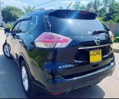Nissan X - Trail Hybrid - 1/4
