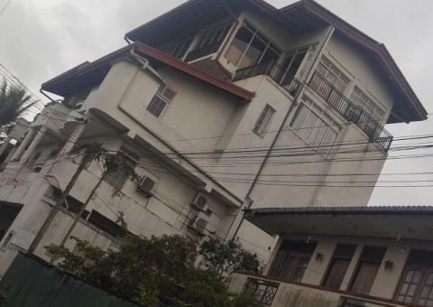 Commercial Building For sale