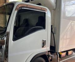 Isuzu Freezer - 2/5