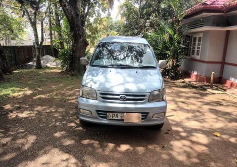 Toyota Noah KR42